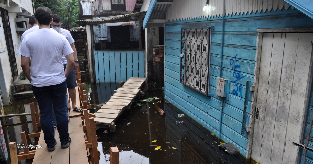 Campanha beneficente arrecada doaes para famlias de Manaus atingidas pela cheia