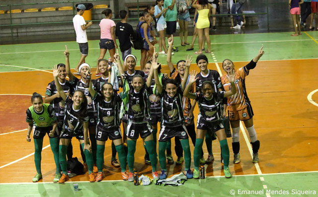Estrela do Norte dá show em estreia no Amazonense de Futsal Feminino