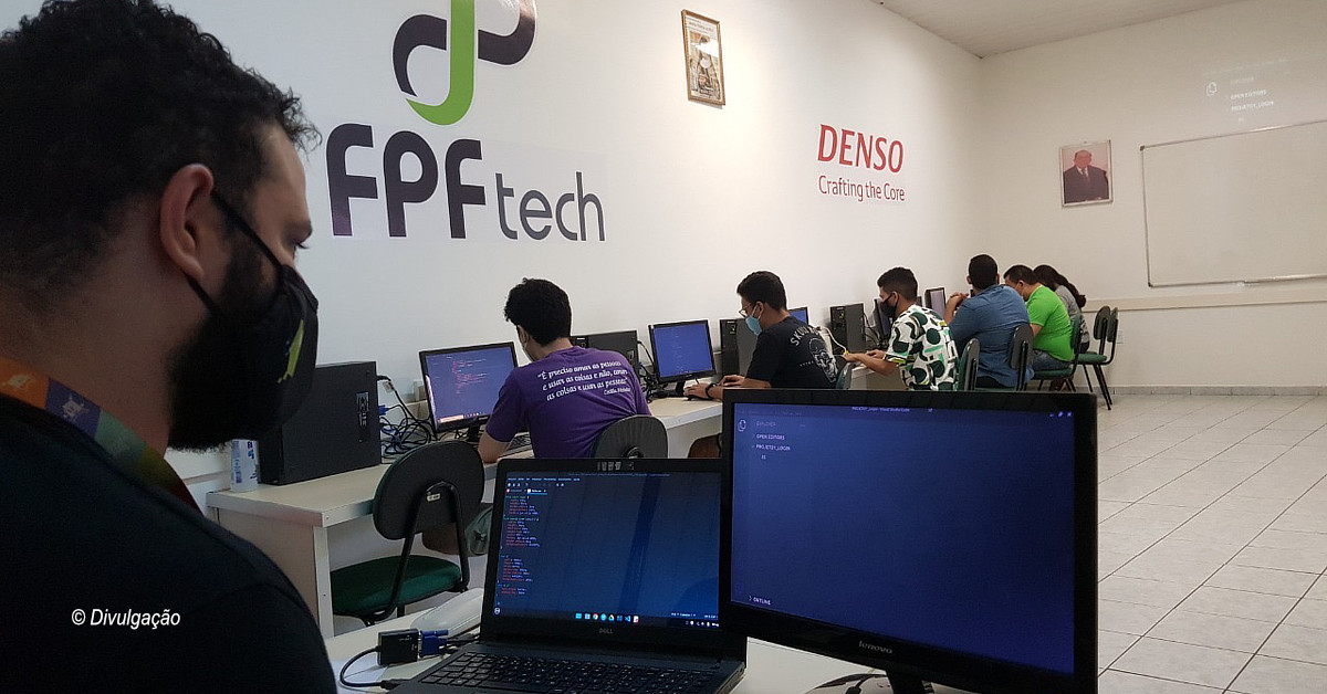 Projeto CTI da FPF TECH est com vagas para o curso gratuito de Programador Web
