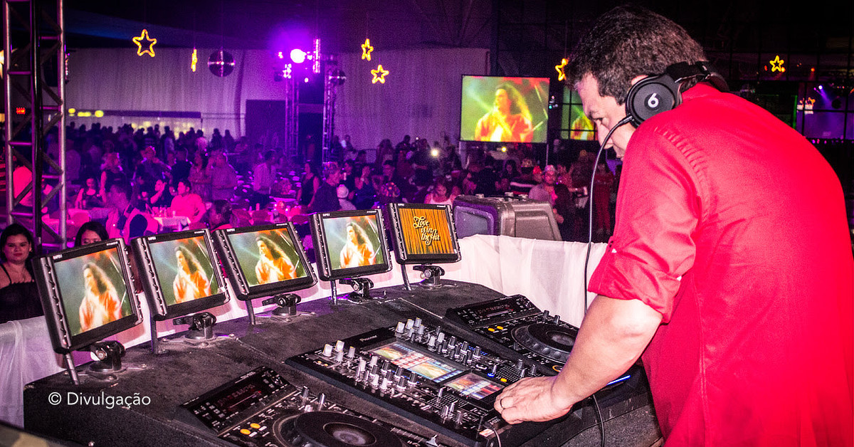 DJ Raidi Rebello comanda volta da Festa Flash Disco neste sbado (20)
