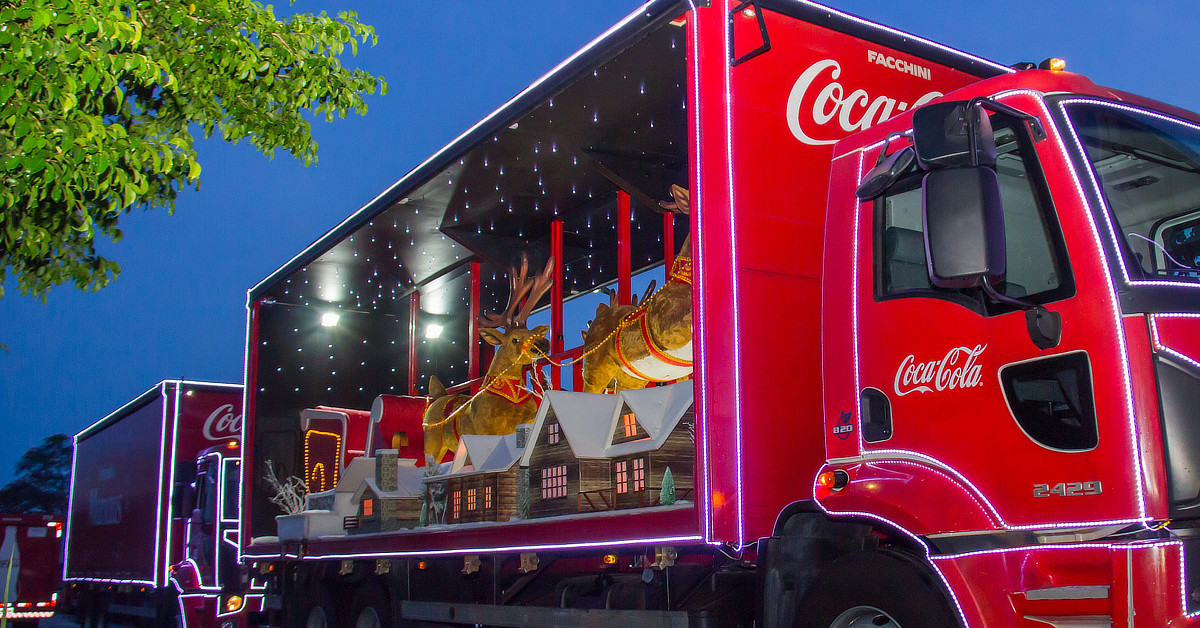 Caravana de Natal visita Superatacado Nova Era da Torquato Tapajs, nesta tera-feira