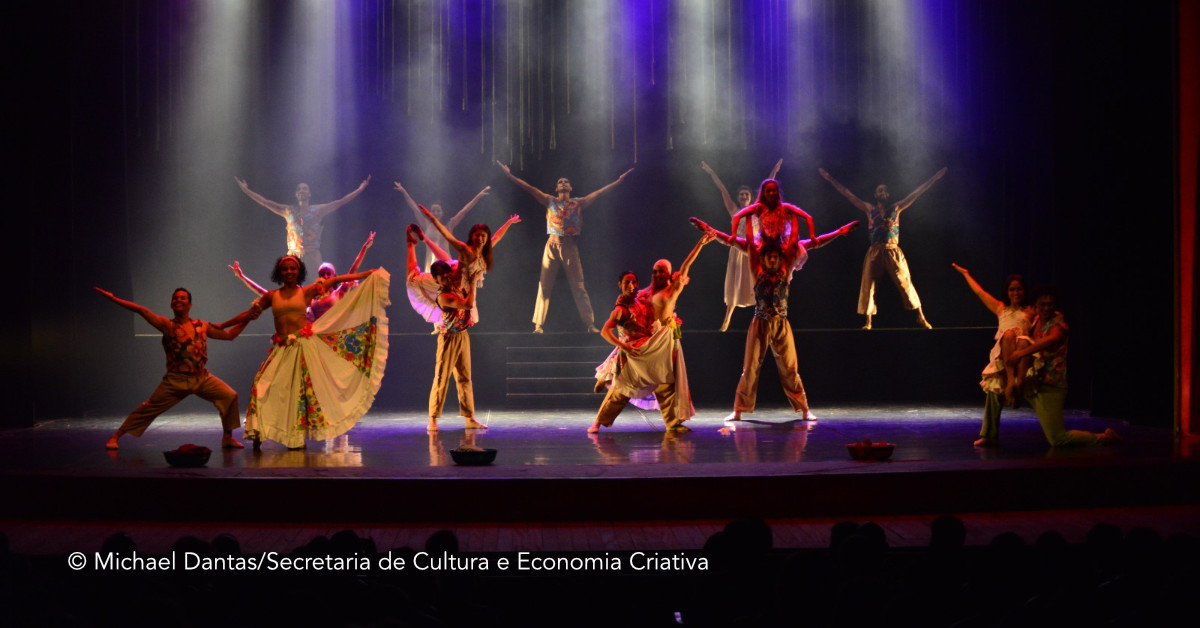 Sarau Carnavalesco abre a temporada de espetáculos no Teatro Amazonas, na sexta-feira